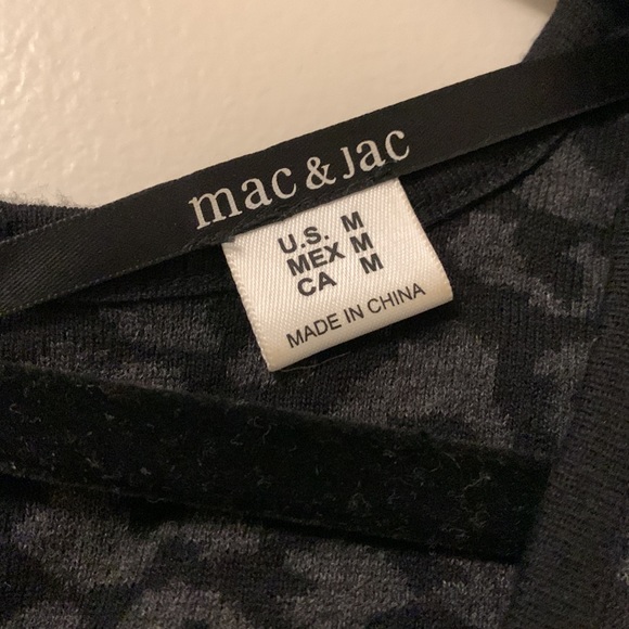 Mac & Jac leopard print, short sleeve, knitted dress, Size M - Picture 6 of 11